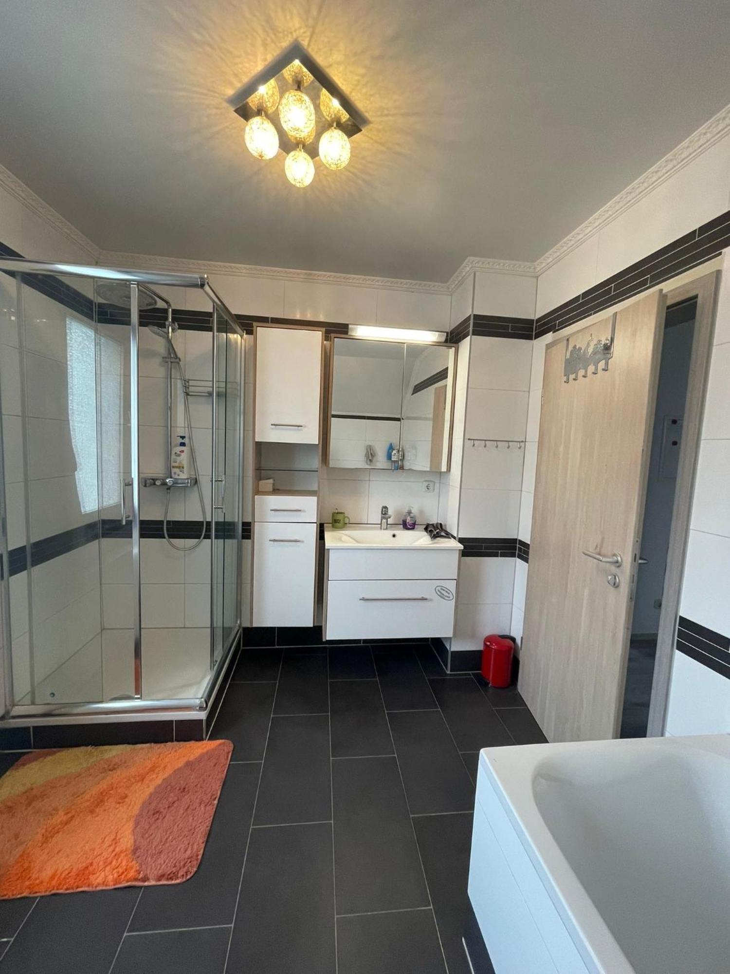 Leo Apartment Zentrum רוסלסהיים מראה חיצוני תמונה